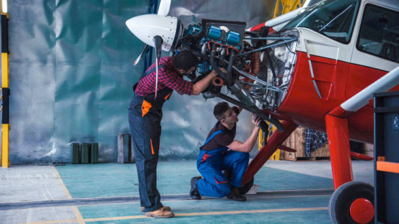 Peças de Avião Fuselagem Laguna Carapã - Peças de Avião Trem de Pouso