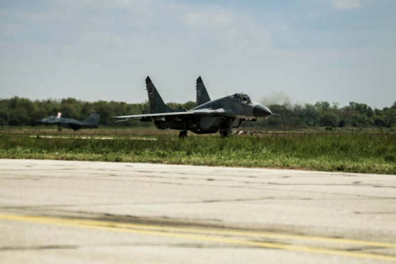 Recuperação de Aeronave de Transporte Militar Valores Monteiro - Recuperação de Aeronave de Transporte Militar