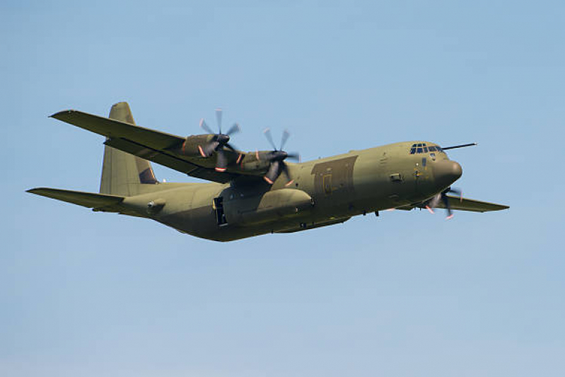 Recuperação de Aeronave de Transporte Militar Guarapari - Recuperação de Aeronave Agrícola