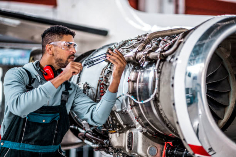 Serviço de Revitalização de Aeronave Bimotor Palotina - Revitalização de Aeronave Particular